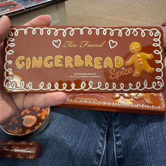Too Faced Gingerbread Makeup Bundle - Picture 2 of 14